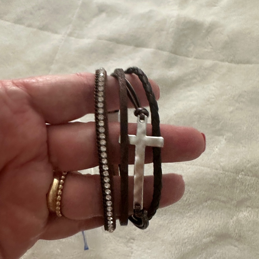 Trendy Silver and Leather Brown Cross Bracelet